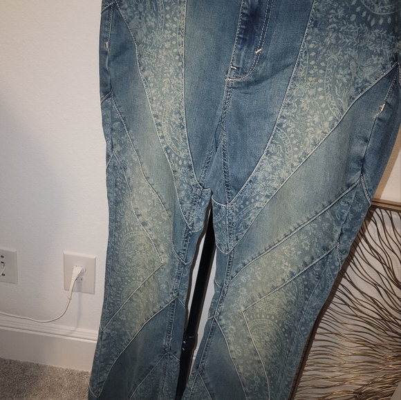 Free People Mermaid Mid-Rise Flare Jean - Low Tide - Picture 2 of 6